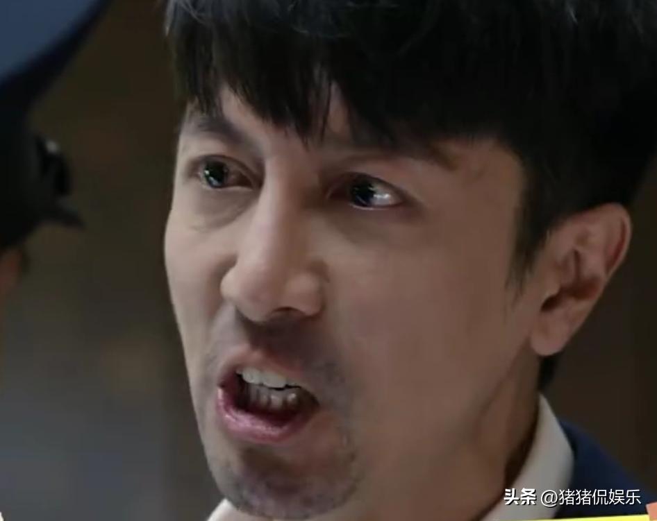 明晚双星联播!45集谍战剧来袭,看清演员阵容,网友:该爆了__明晚双星联播!45集谍战剧来袭,看清演员阵容,网友:该爆了