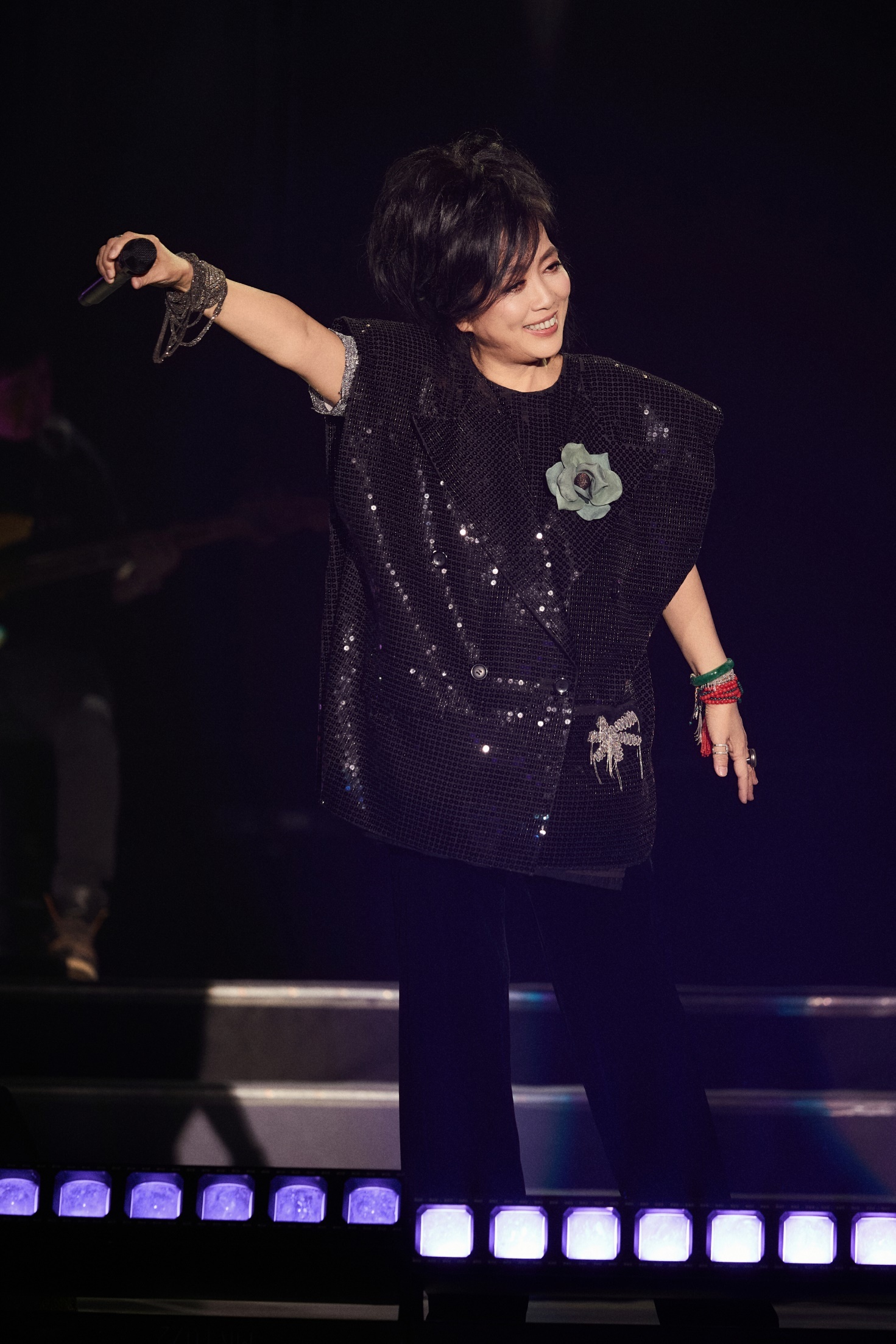 “风采依旧·在”的齐豫,重新定义了“偶像”_“风采依旧·在”的齐豫,重新定义了“偶像”_