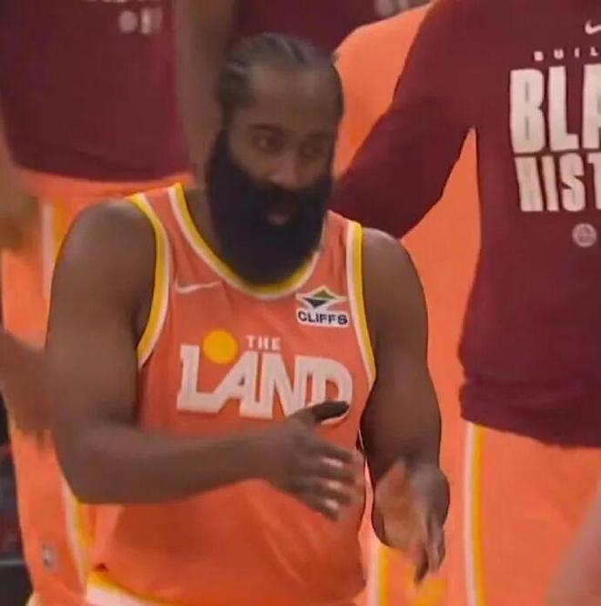 哈登90度骨折__哈登g1受伤