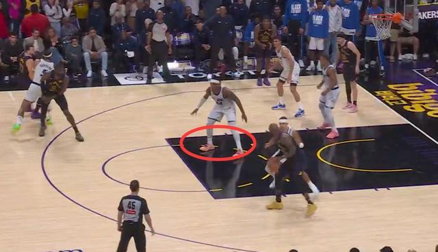 湖人场上教练_湖人教练2021_