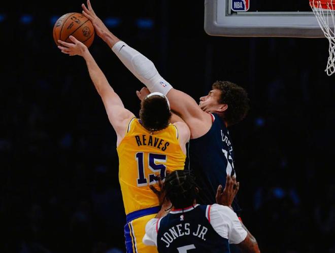 _险胜!东契奇38+11,里夫斯29+6,老詹成倒数第一,湖人结局注定_险胜!东契奇38+11,里夫斯29+6,老詹成倒数第一,湖人结局注定