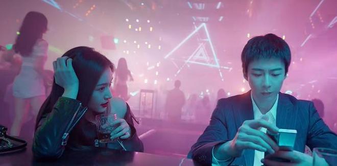 _梦见照看邻居家的小女孩_描写建筑工人的文章