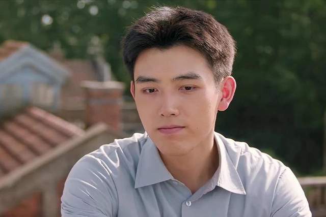 《纯真年代的爱情》大结局：方穆静出国，费霓生子，凌漪罪有应得__《纯真年代的爱情》大结局：方穆静出国，费霓生子，凌漪罪有应得