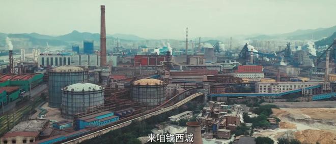 _《岁月有情时》《江湖夜雨十年灯》各看4集，一部弃剧，一部上瘾_《岁月有情时》《江湖夜雨十年灯》各看4集，一部弃剧，一部上瘾