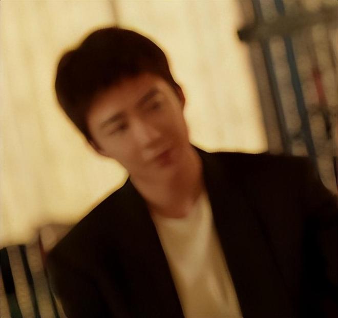 _全程说话含糊一脸木讷,《玫瑰丛生》男主表现拉胯,蒋欣都带不动_全程说话含糊一脸木讷,《玫瑰丛生》男主表现拉胯,蒋欣都带不动