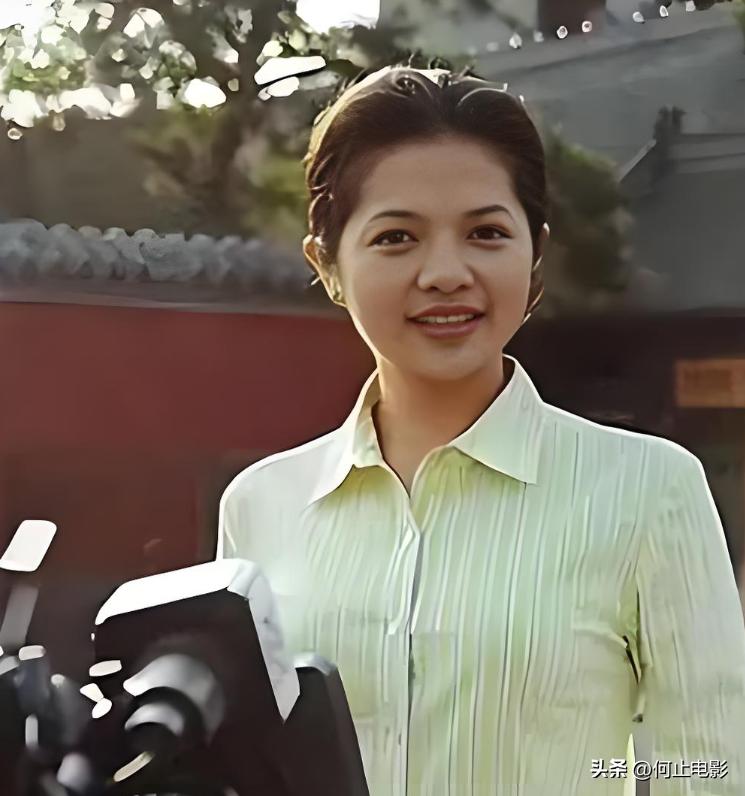 从央视一姐到无人问津,54岁胖到不敢认的文清,终是为选择买单_从央视一姐到无人问津,54岁胖到不敢认的文清,终是为选择买单_