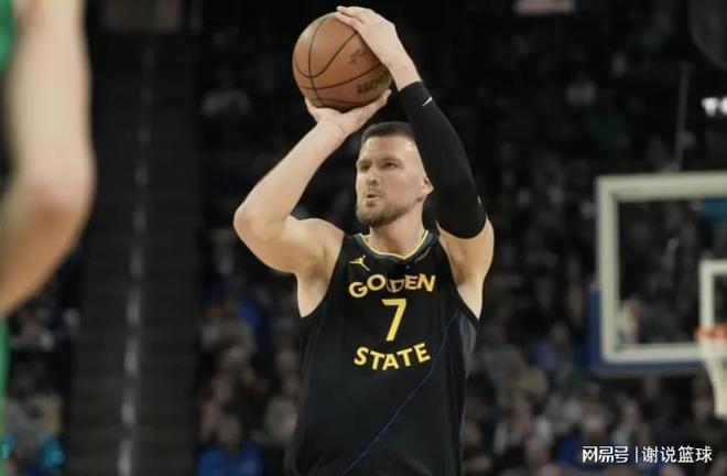 詹姆斯湖人_詹姆斯包揽湖人前12分_