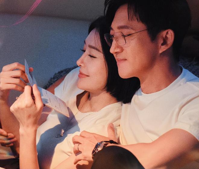 _爱的涟漪泰剧观众评价_坑王驾到黄头发女观众