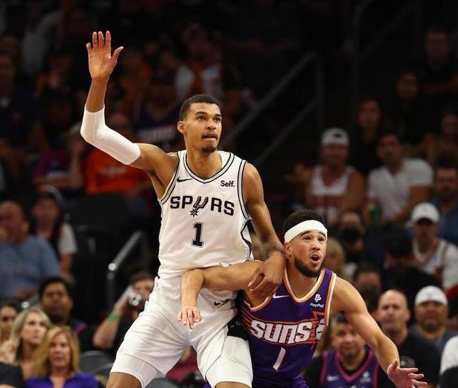 雷霆轰鸣的意思_雷霆队的意思_