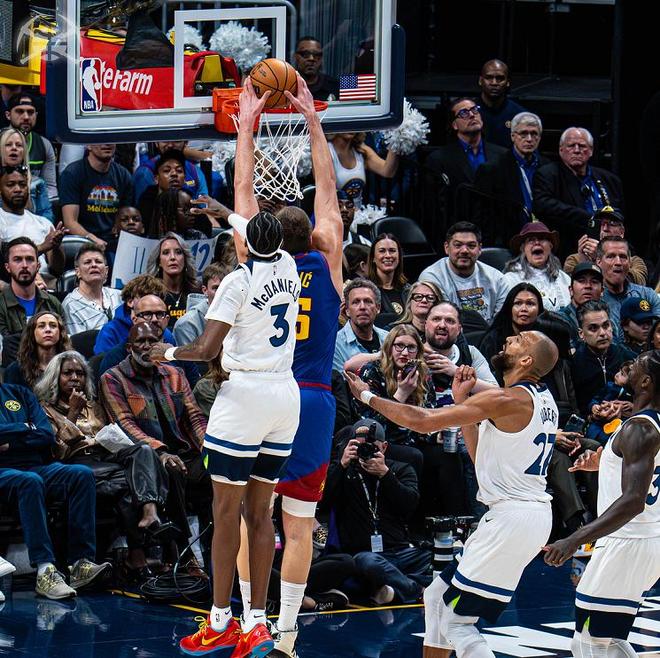 _兰德尔准三双华子21分，约基奇35+13+9难救主，森林狼复仇掘金_兰德尔准三双华子21分，约基奇35+13+9难救主，森林狼复仇掘金