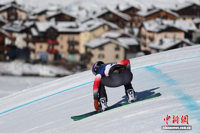 “幸运”女孩拥青拉姆:从雪域高原“滑”向米兰_“幸运”女孩拥青拉姆:从雪域高原“滑”向米兰_