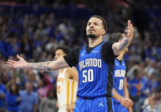 安东尼被禁赛__安东尼休战