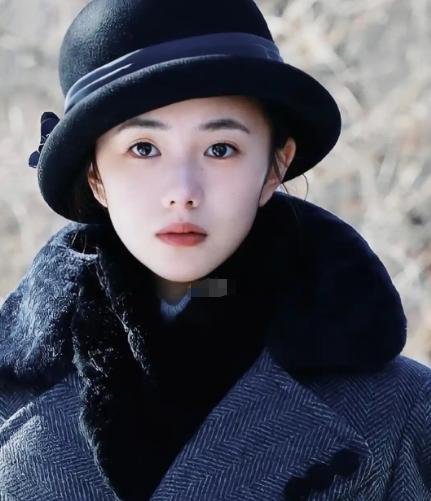 _被张艺谋捧红的男演员_张艺谋捧得女星