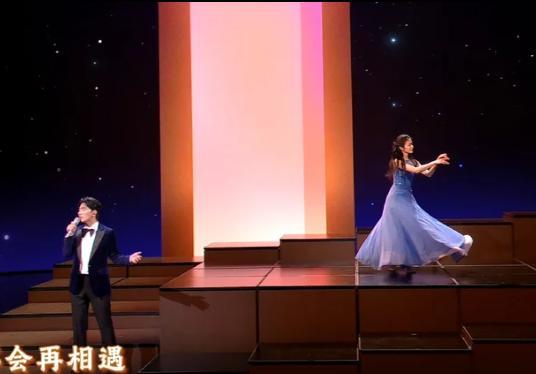 _被张艺谋捧红的男演员_张艺谋捧得女星