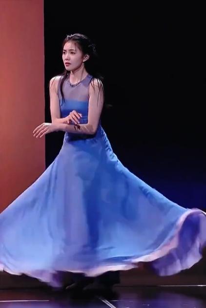 张艺谋捧得女星_被张艺谋捧红的男演员_