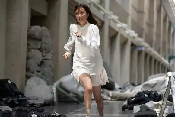 假面骑士烈骑视频_假面骑士01黎明小镇_