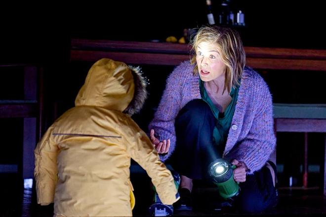 裴淳华裸戏_裴淳华侠探杰克_