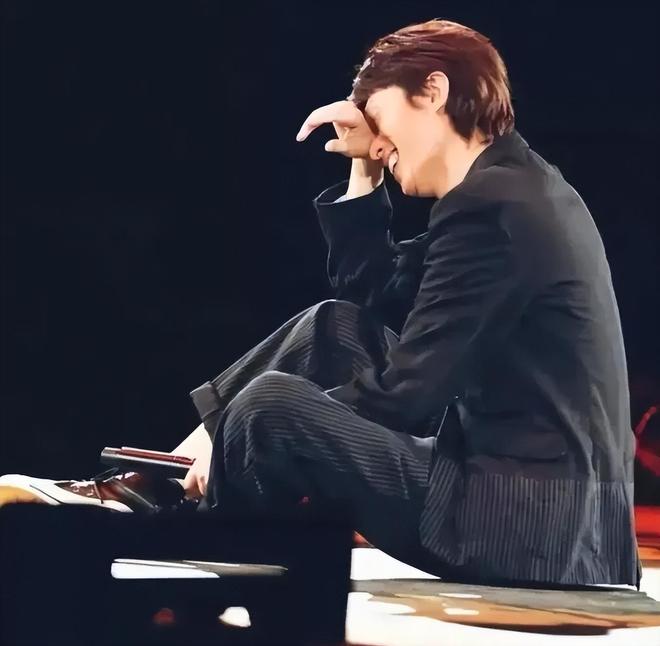 《夜王》在香港卖疯了？看完全片，我极其冷静地，写下这篇文章__《夜王》在香港卖疯了？看完全片，我极其冷静地，写下这篇文章