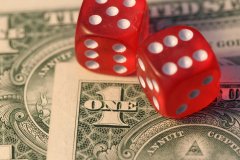 _特朗普希望油价高还是低_特朗普当选对油价影响