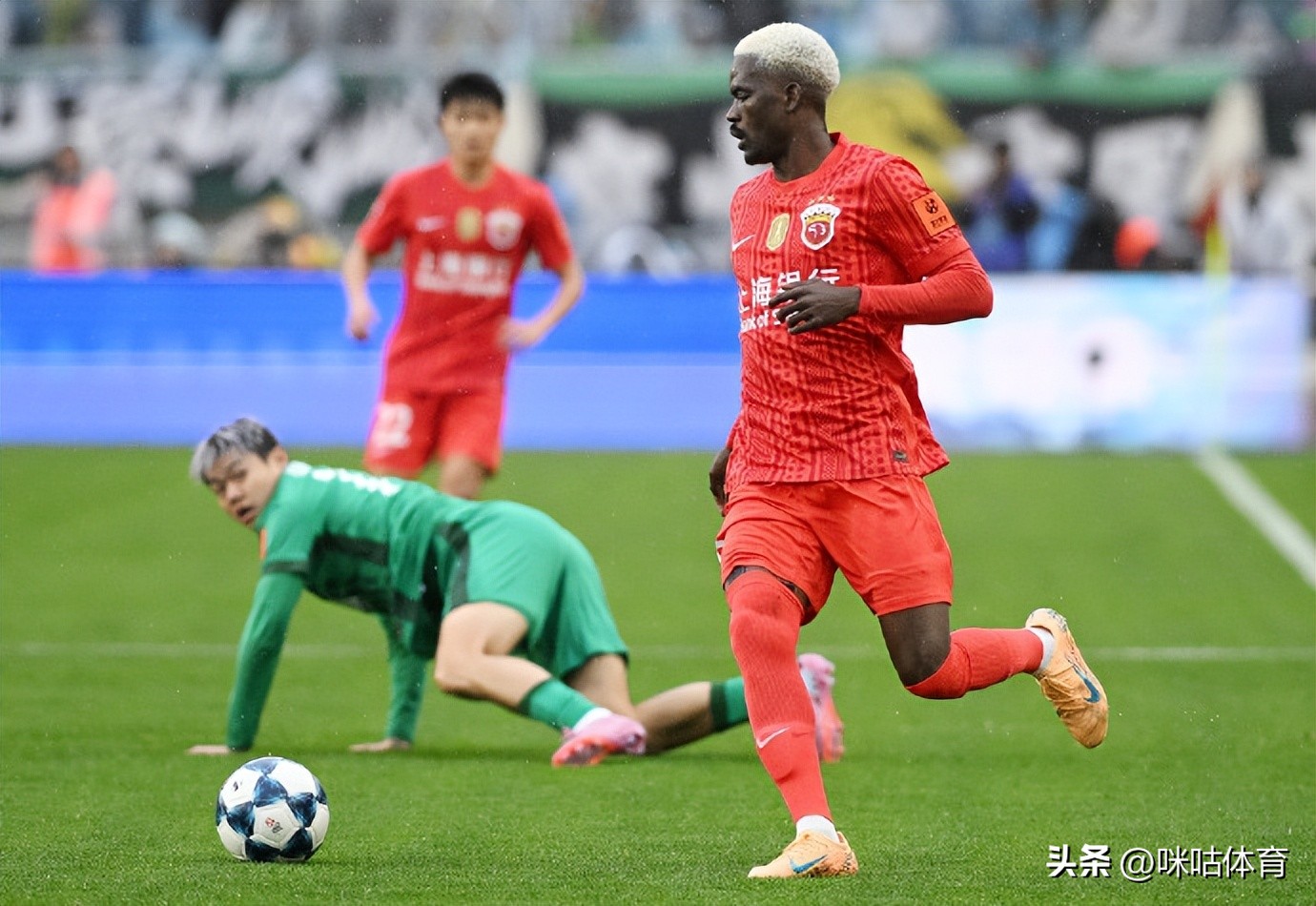 中超历年大牌外援_2021中超上几个外援_