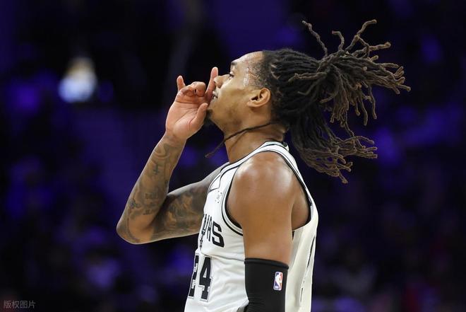 _40分惨败马刺，76人脸都丢尽了！文班汗都没出，探花被榜眼完爆_40分惨败马刺，76人脸都丢尽了！文班汗都没出，探花被榜眼完爆