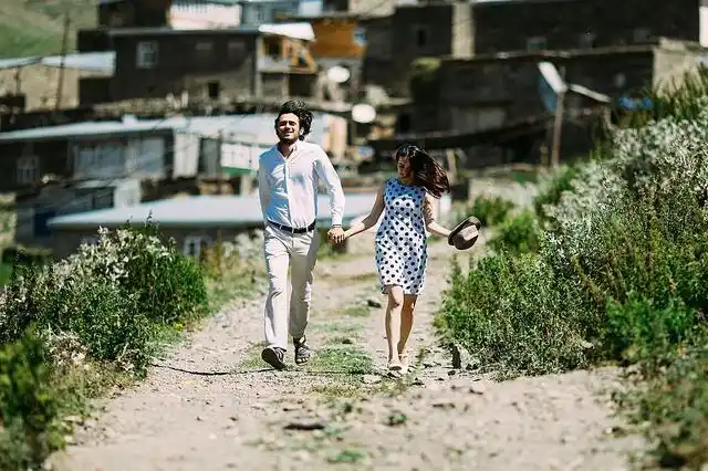 我们人生中最棒的瞬间__拥抱时渴望瞬间变老