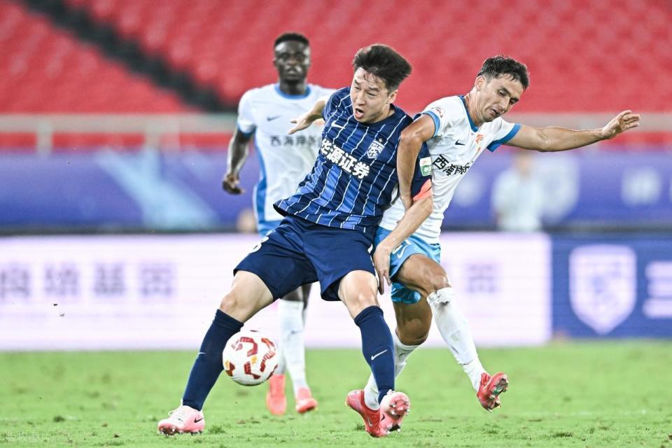 足坛铁血后卫__后卫队员