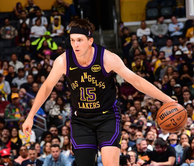 老詹湖人合同__湖人队老詹