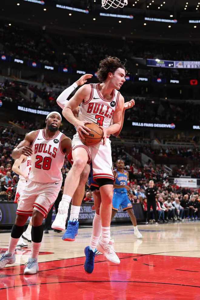 _国王35分逆转公牛_湖人逆转公牛