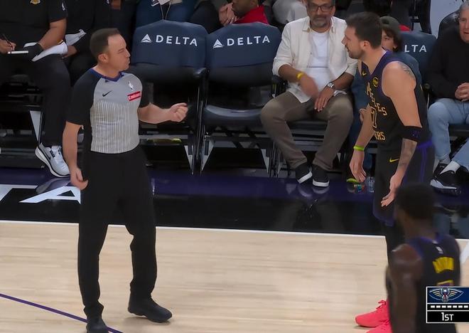 _湖人险胜雷霆_湖人险胜凯尔特人