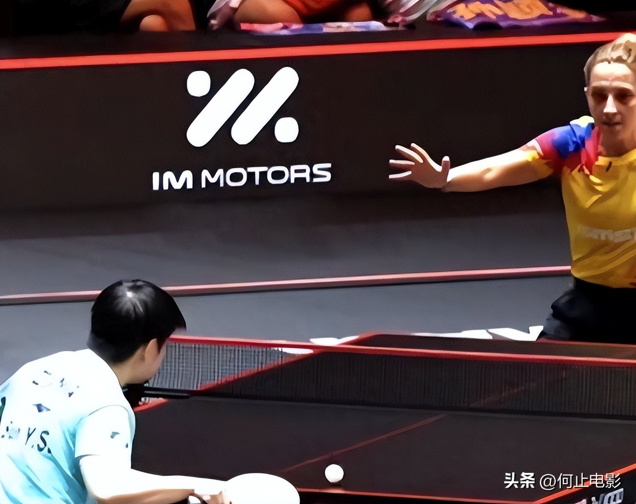 _央媒公开点评！这次被罚黄牌的孙颖莎，竟因一特殊举动口碑暴涨_央媒公开点评！这次被罚黄牌的孙颖莎，竟因一特殊举动口碑暴涨