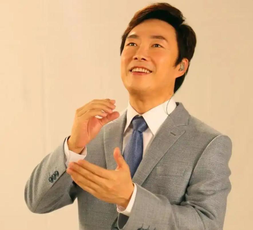 无闺蜜不青春__无闺蜜的说说