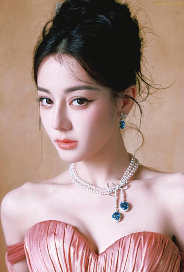 迪拜滞留中国人回不来__迪拜滞留大概多少人