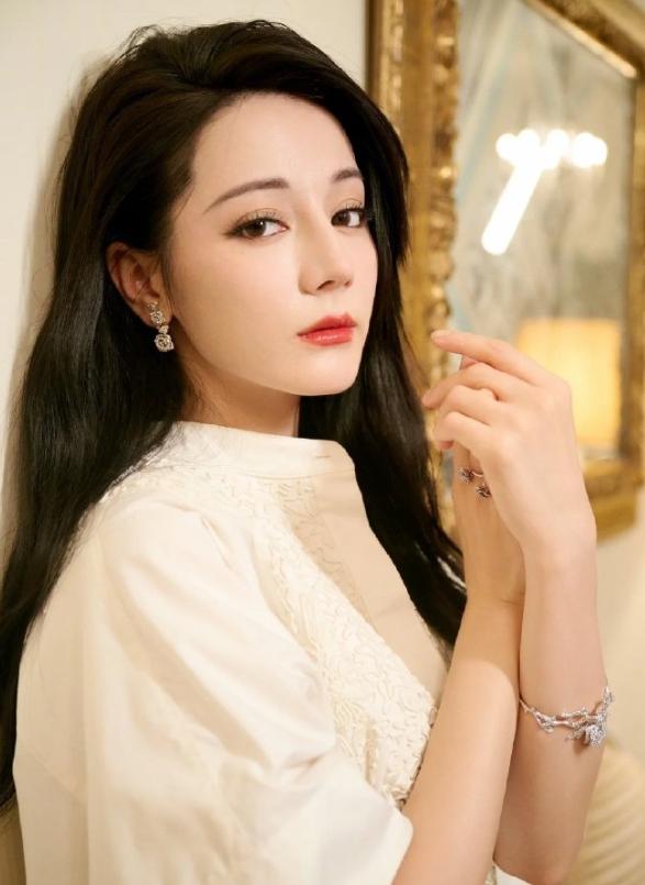 _迪拜滞留中国人回不来_迪拜滞留大概多少人