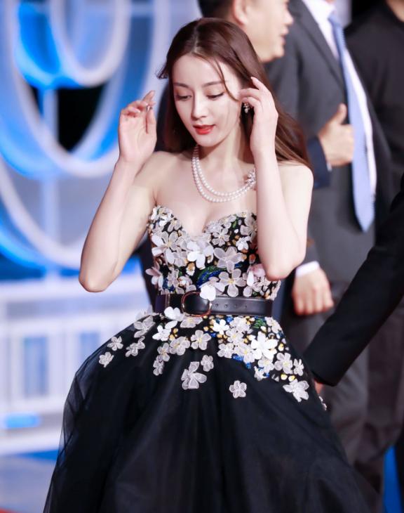 _迪拜滞留大概多少人_迪拜滞留中国人回不来