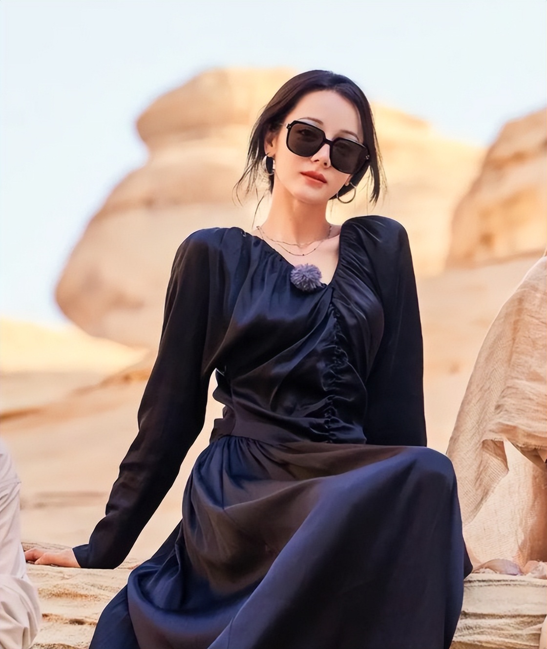 迪拜滞留中国人回不来__迪拜滞留大概多少人