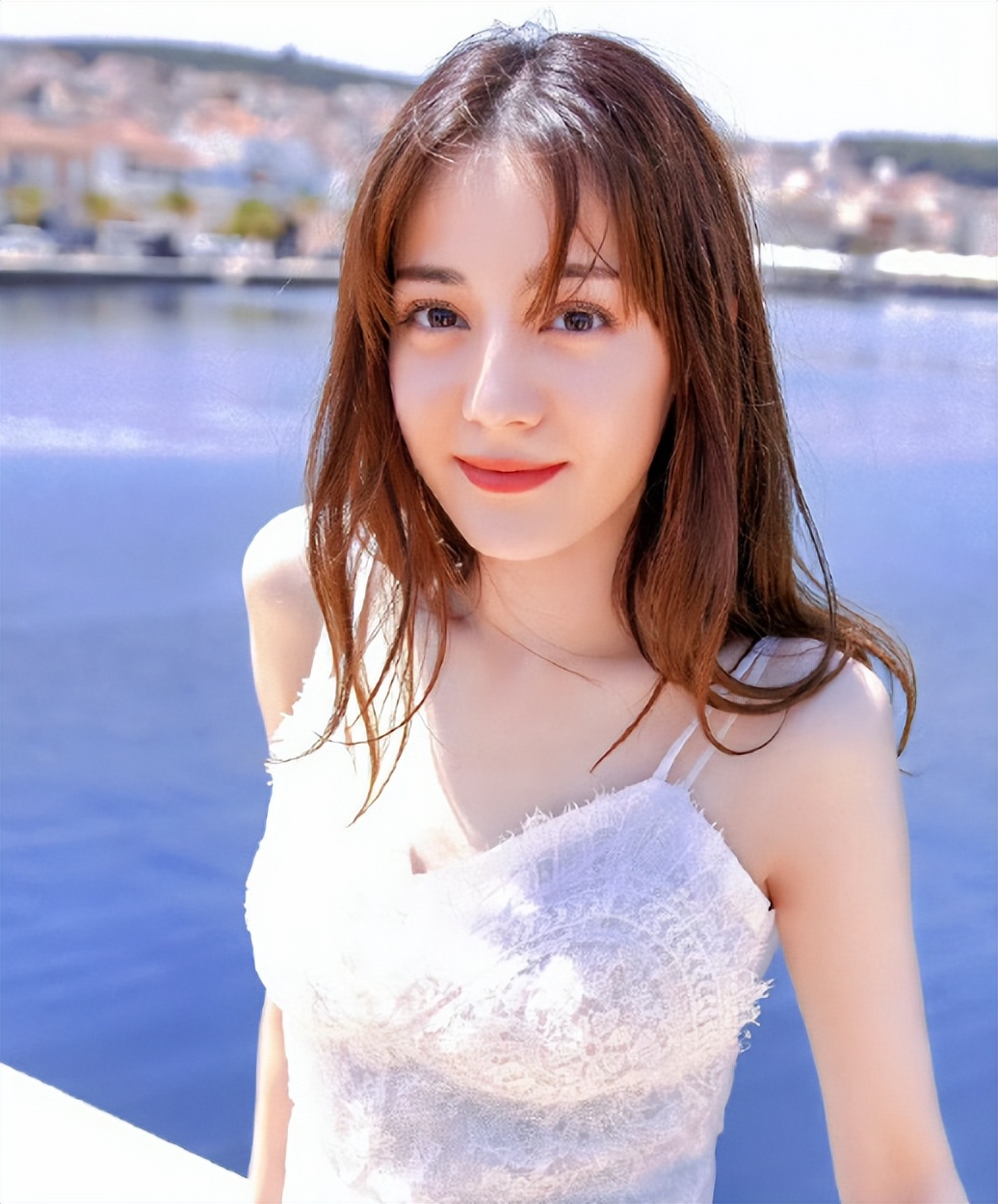 迪拜滞留大概多少人__迪拜滞留中国人回不来