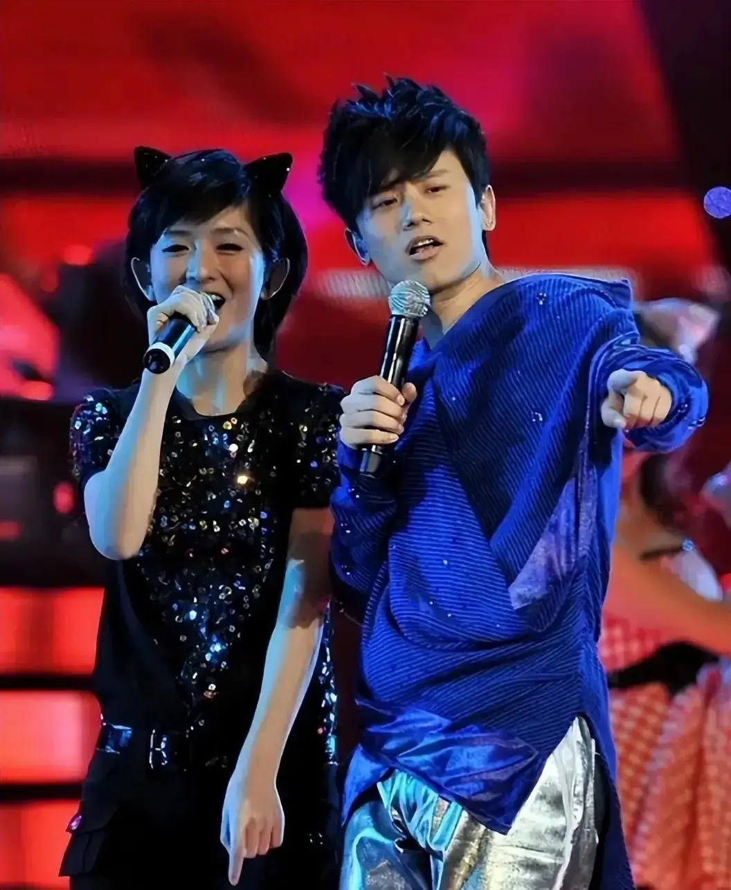 _谢娜王一博综艺_薛之谦和王一博参加的综艺