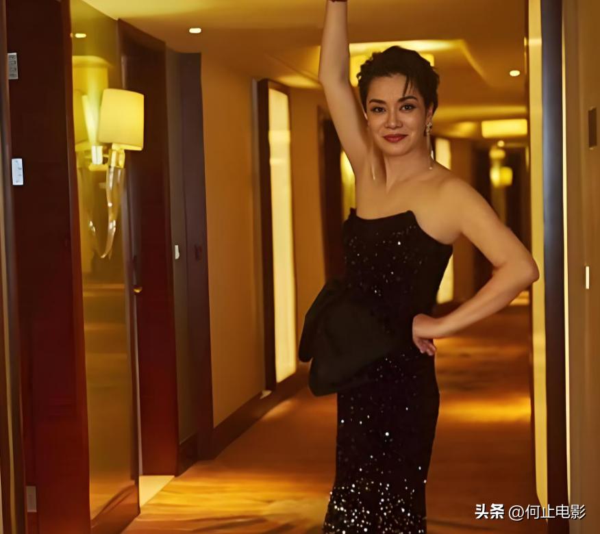 毛阿敏: 富豪丈夫去世后交出公司, 明智之举, 如今和儿女们过得安稳_毛阿敏: 富豪丈夫去世后交出公司, 明智之举, 如今和儿女们过得安稳_