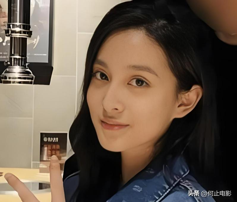 毛阿敏: 富豪丈夫去世后交出公司, 明智之举, 如今和儿女们过得安稳__毛阿敏: 富豪丈夫去世后交出公司, 明智之举, 如今和儿女们过得安稳