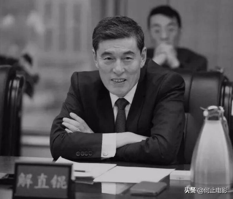 毛阿敏: 富豪丈夫去世后交出公司, 明智之举, 如今和儿女们过得安稳__毛阿敏: 富豪丈夫去世后交出公司, 明智之举, 如今和儿女们过得安稳