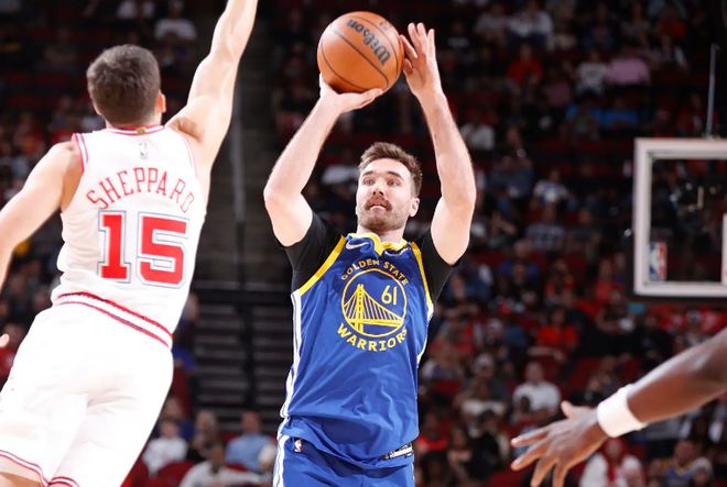 _火箭勇士酝酿3换3大交易_nba火箭勇士