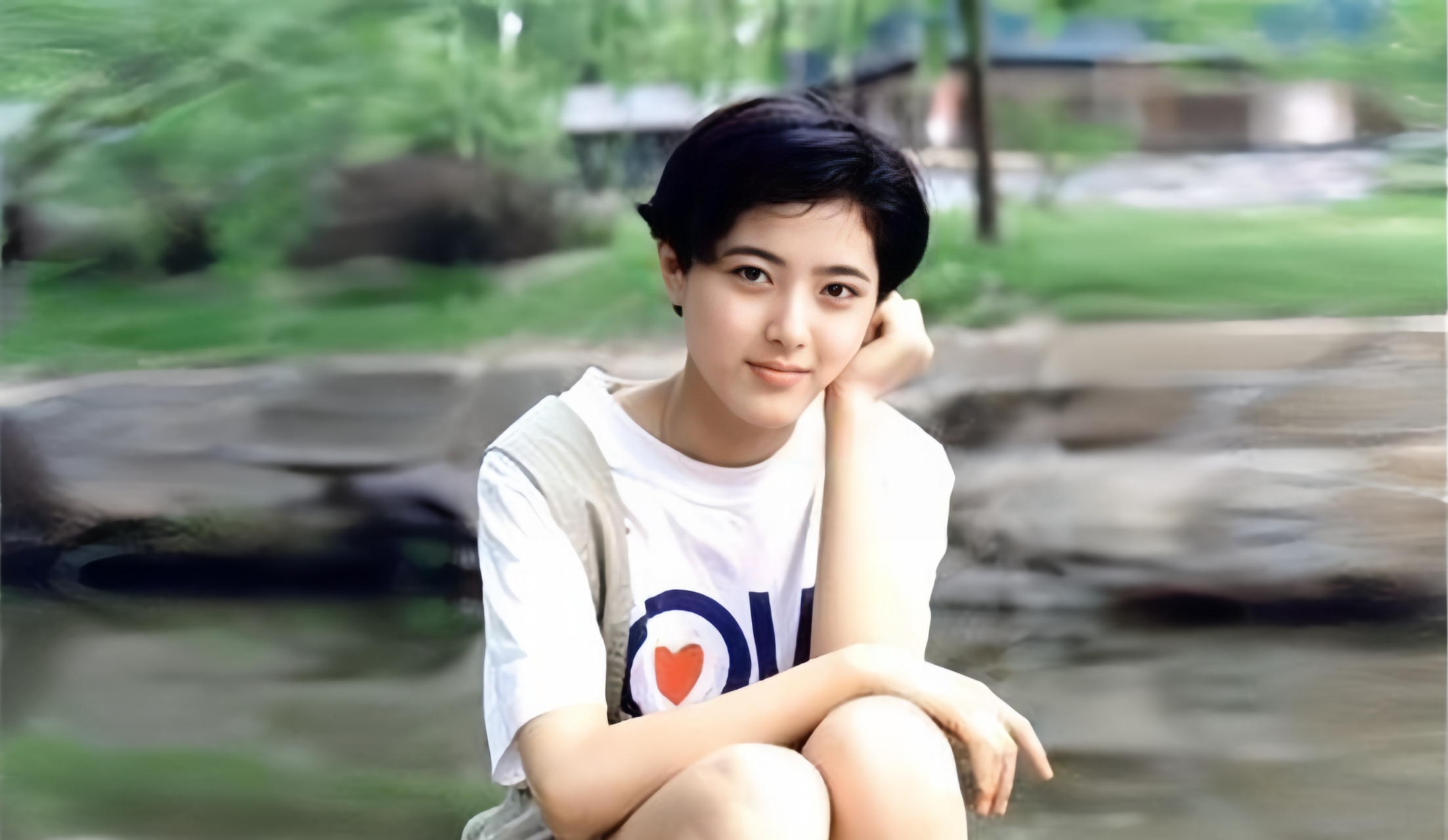 _“中戏96级校花”曾黎，三段恋情无疾而终，如今48岁的她孑然一身_“中戏96级校花”曾黎，三段恋情无疾而终，如今48岁的她孑然一身