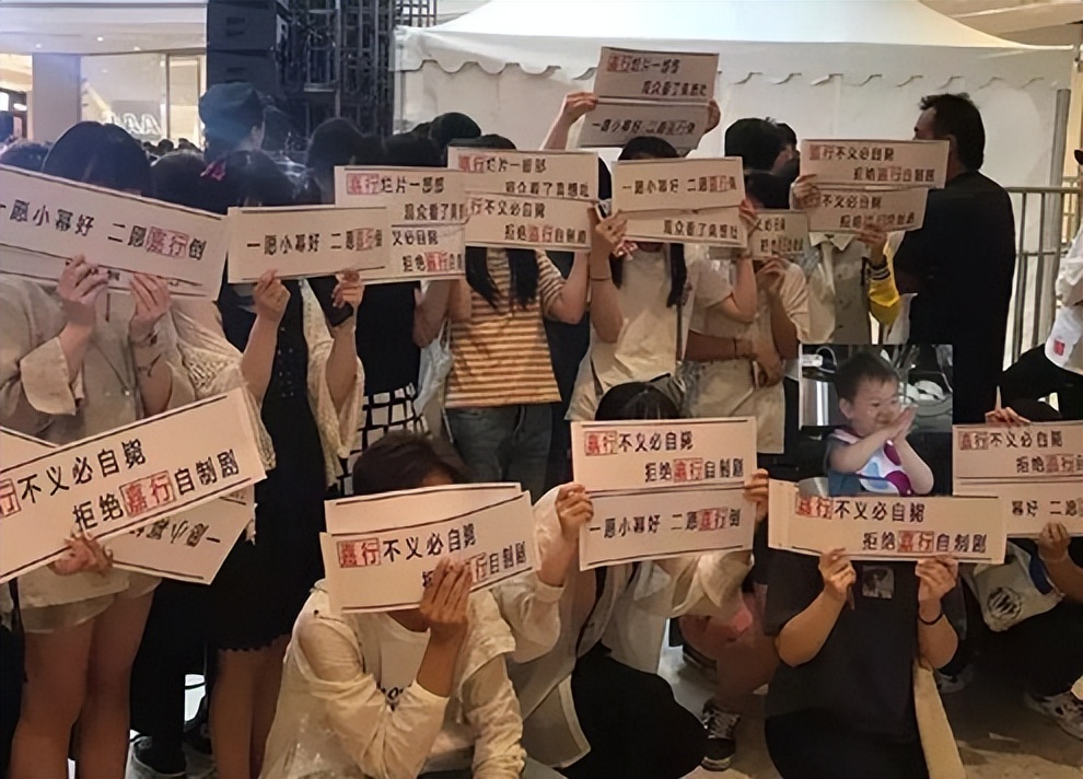 女神联盟夜之女神觉醒_重生杨幂为女主的小说_