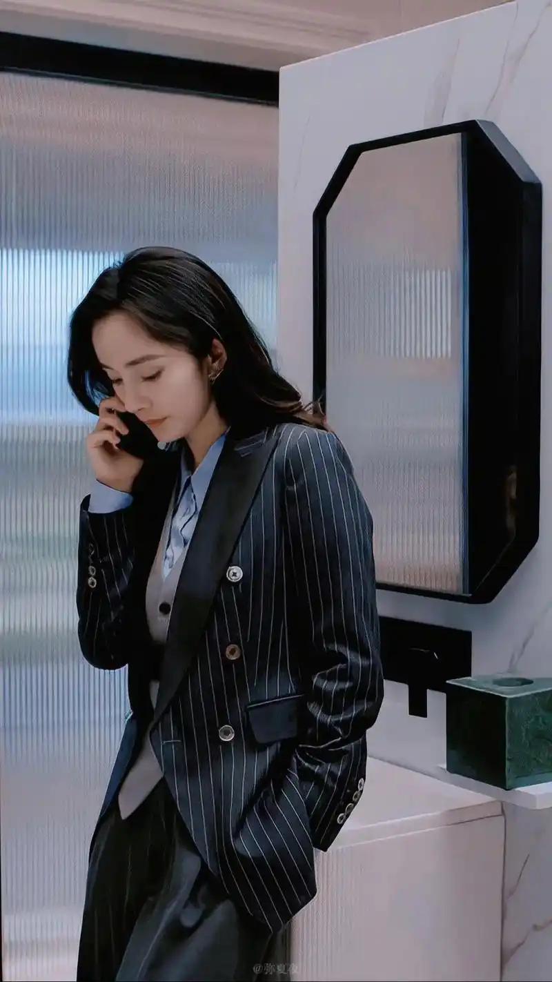 _女神联盟夜之女神觉醒_重生杨幂为女主的小说