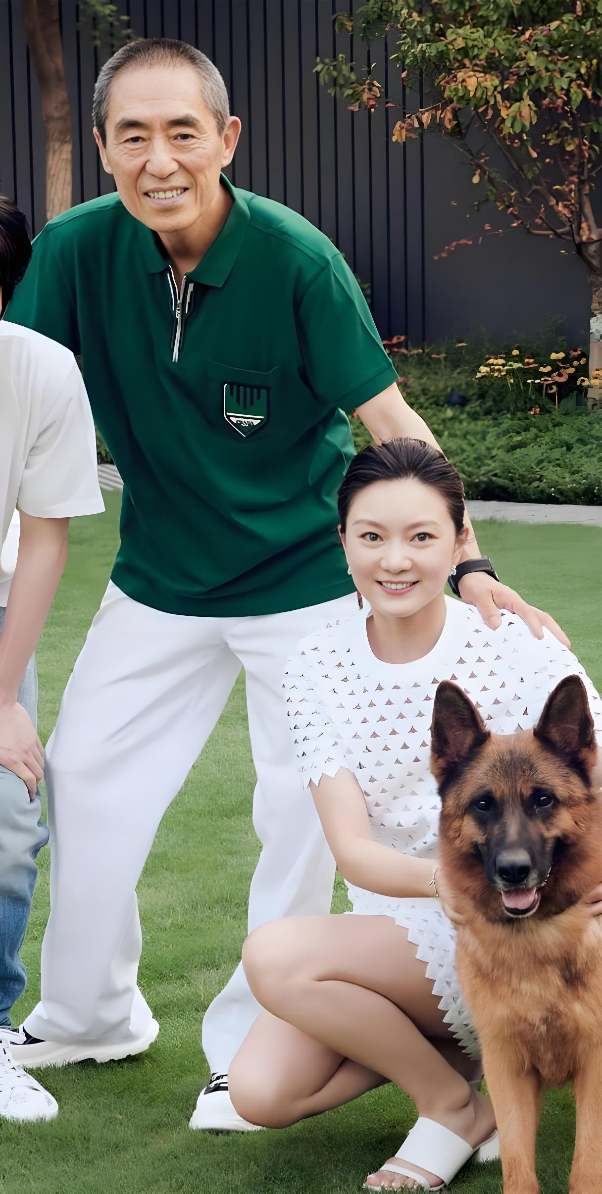 张艺谋之女张末，年少不懂父爱，离婚后父亲托举她爱情事业双丰收_张艺谋之女张末，年少不懂父爱，离婚后父亲托举她爱情事业双丰收_