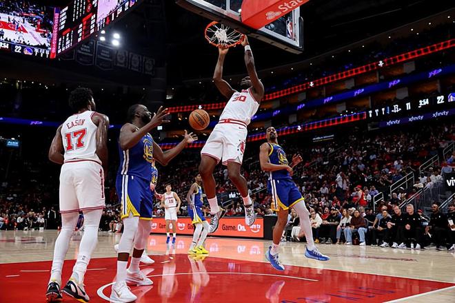 火箭1夜完成2笔重磅签约__火箭旧将必夺冠