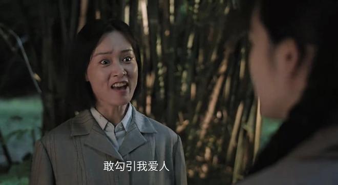 《纯真年代的爱情》大结局，直到凌漪被开除，才看清叶峰另一面__《纯真年代的爱情》大结局，直到凌漪被开除，才看清叶峰另一面