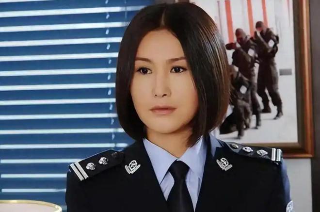 未婚生女、靠导演上位？《重案六组》翻拍，王茜的含金量还在上升_未婚生女、靠导演上位？《重案六组》翻拍，王茜的含金量还在上升_