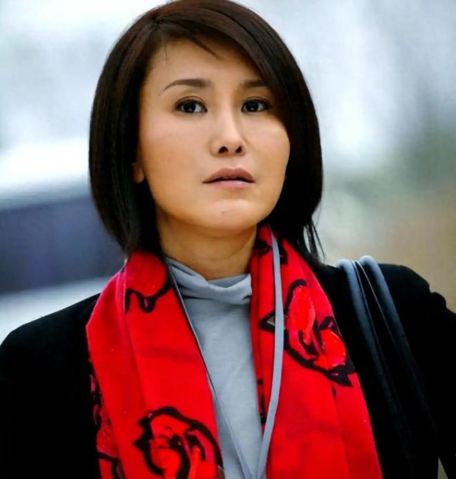 未婚生女、靠导演上位？《重案六组》翻拍，王茜的含金量还在上升__未婚生女、靠导演上位？《重案六组》翻拍，王茜的含金量还在上升